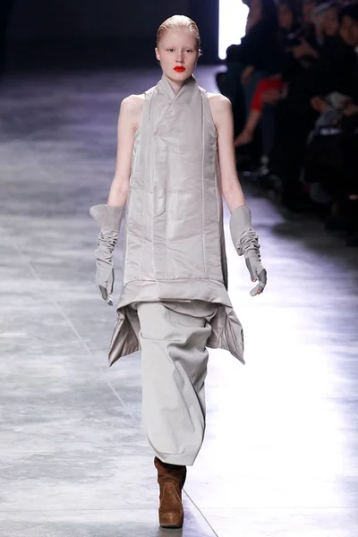 Look 36